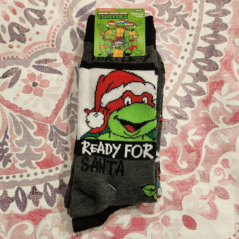 2 Pairs Crew Socks Nickelodeon Teenage Mutant Ninja Turtles Shoe Size 6.5-12 NWT
